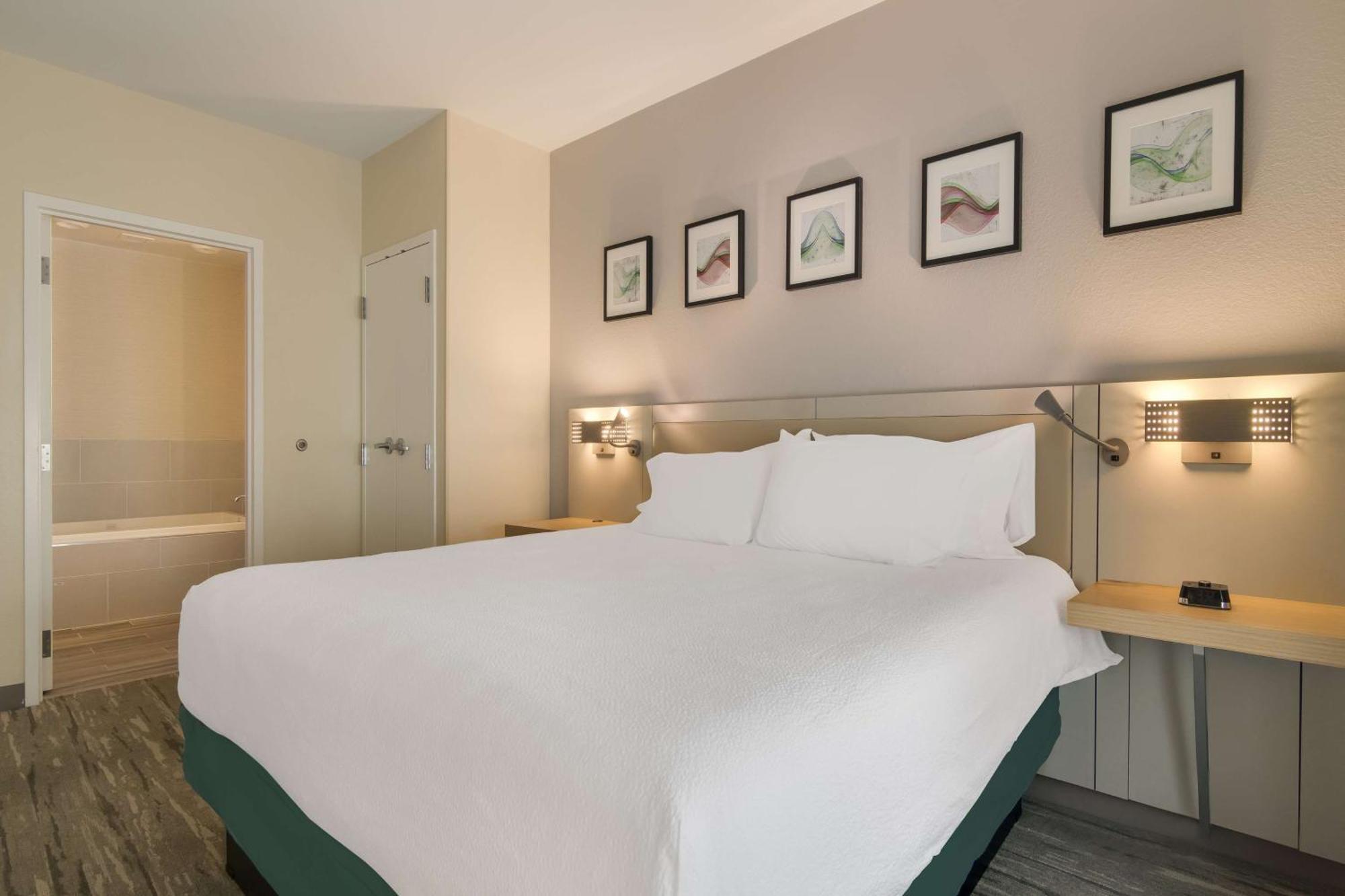 Hilton Garden Inn Madison West/Middleton Ngoại thất bức ảnh