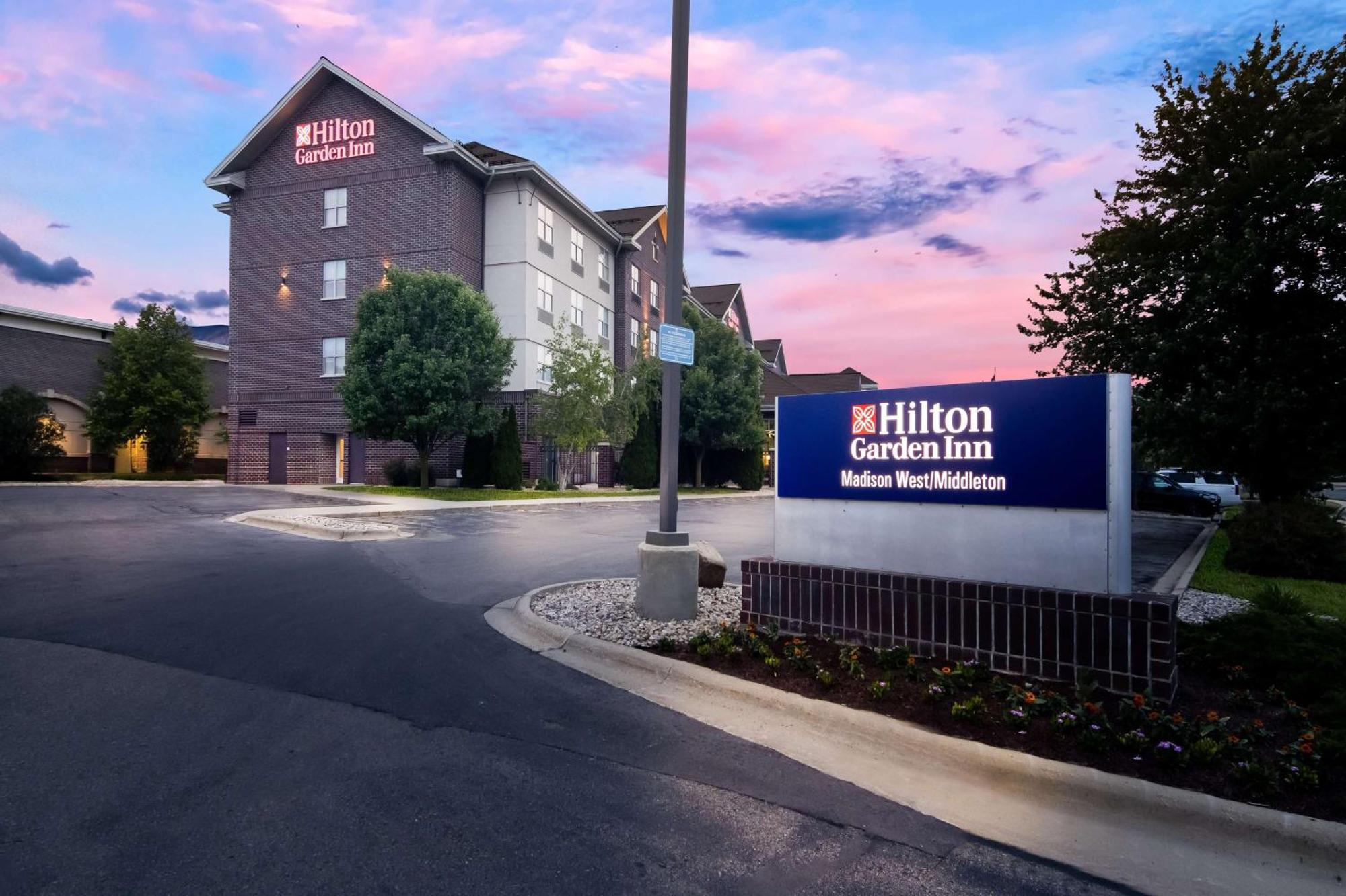 Hilton Garden Inn Madison West/Middleton Ngoại thất bức ảnh